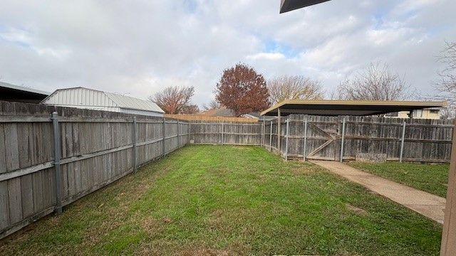 5930 Timbercrest Drive, Arlington, TX 76017