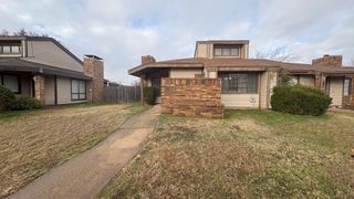 5930 Timbercrest Drive, Arlington, TX 76017