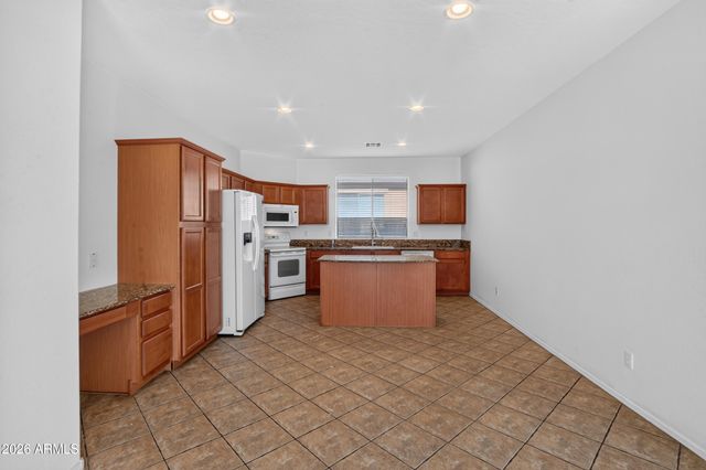 18425 W LA MIRADA Drive, Goodyear, AZ 85338