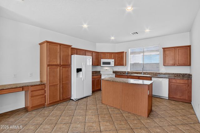 18425 W LA MIRADA Drive, Goodyear, AZ 85338