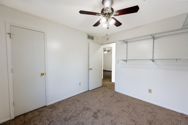 1812 E RIVIERA DR, Columbia, MO 65202