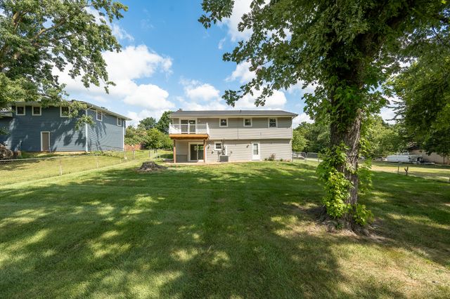 1812 E RIVIERA DR, Columbia, MO 65202