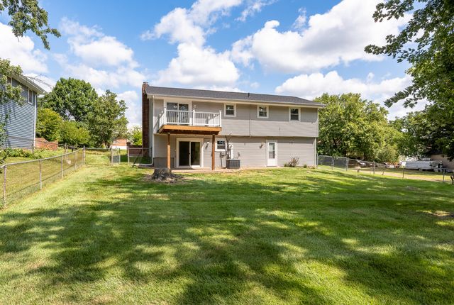 1812 E RIVIERA DR, Columbia, MO 65202