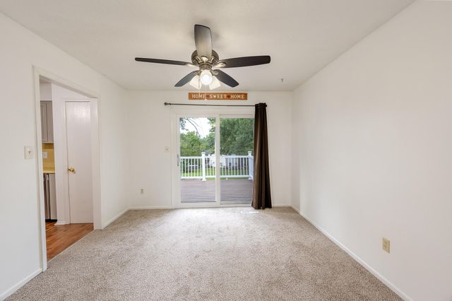 1812 E RIVIERA DR, Columbia, MO 65202