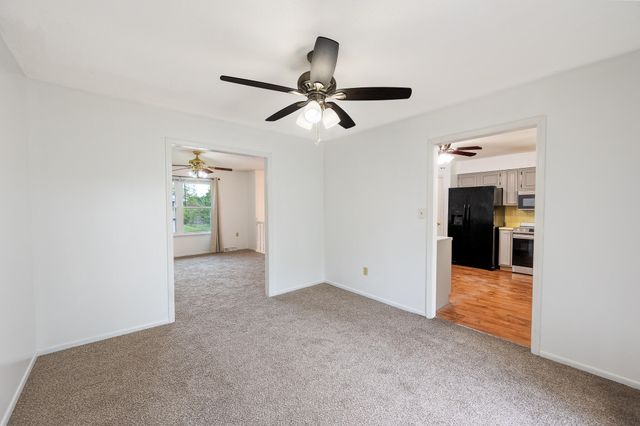 1812 E RIVIERA DR, Columbia, MO 65202