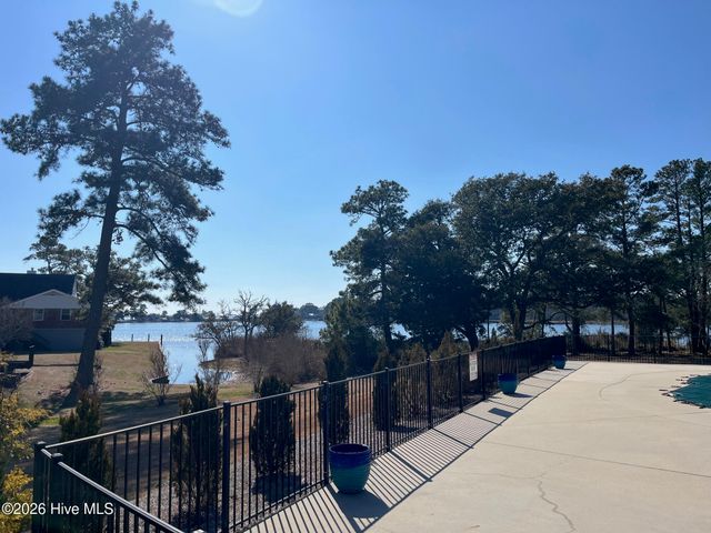 40 Currituck Court, Oriental, NC 28571