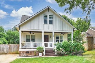 126 N Smallwood Place, Charlotte, NC 28216