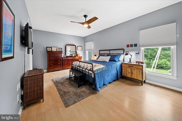 317 DETJEN DR, Hockessin, DE 19707