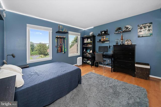 317 DETJEN DR, Hockessin, DE 19707