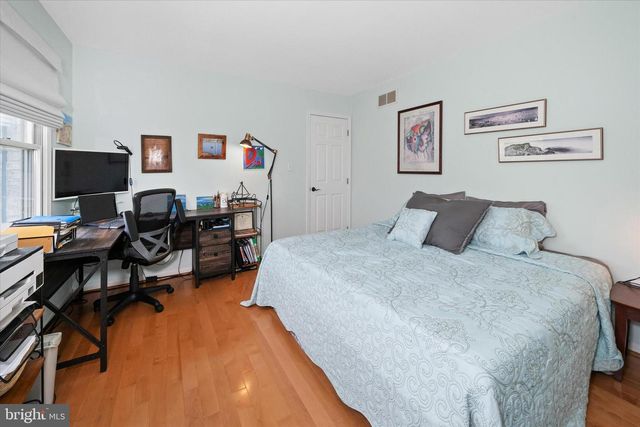 317 DETJEN DR, Hockessin, DE 19707