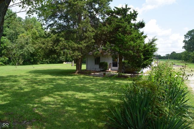 1667 S County Road 150 E, Danville, IN 46122