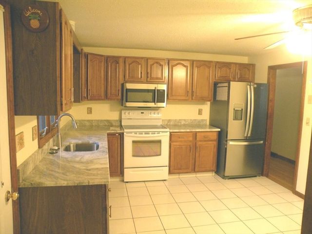 17 Brad Road 17, Stoughton, MA 02072