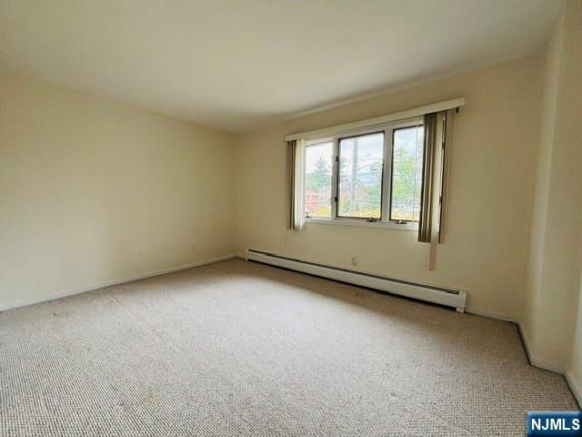 1385 15th Street 2nd FL, Fort Lee, NJ 07024