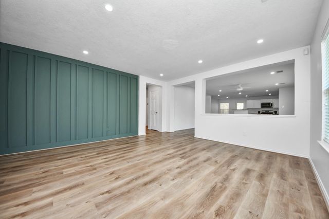15922 Arapaho Bend Lane, Cypress, TX 77429