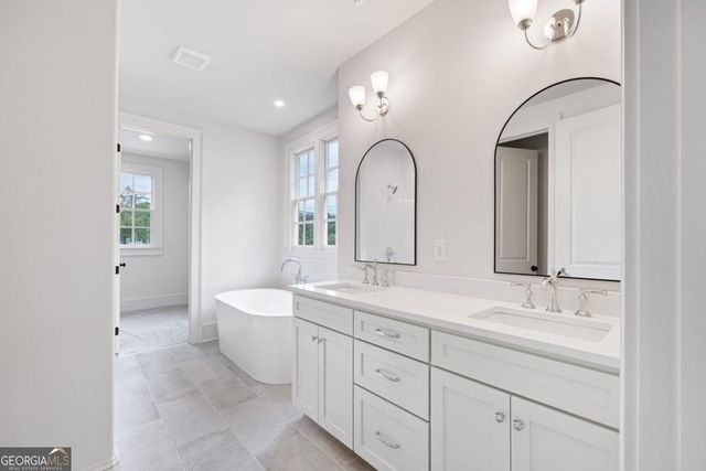 1818 Maple Street, Carrollton, GA 30117