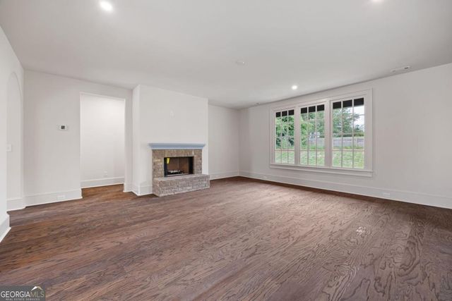 1818 Maple Street, Carrollton, GA 30117