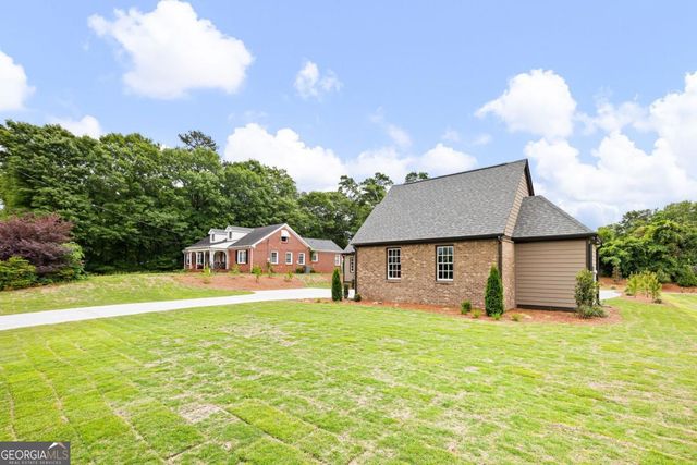 1818 Maple Street, Carrollton, GA 30117