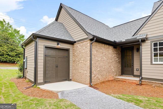 1818 Maple Street, Carrollton, GA 30117