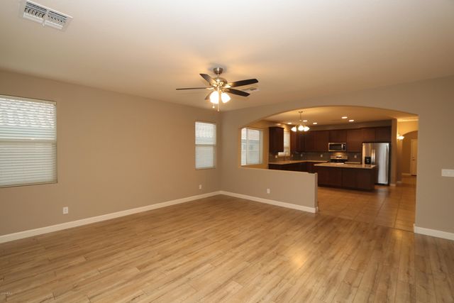 4221 S 247TH Drive, Buckeye, AZ 85326
