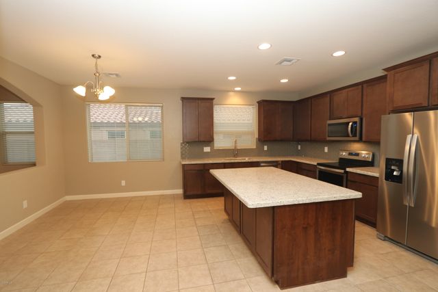 4221 S 247TH Drive, Buckeye, AZ 85326