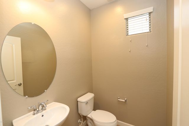 4221 S 247TH Drive, Buckeye, AZ 85326