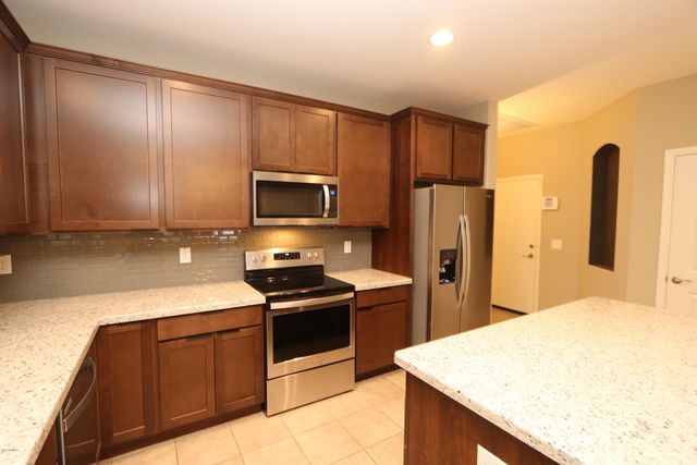 4221 S 247TH Drive, Buckeye, AZ 85326