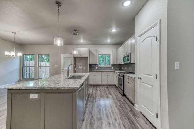 506,508,510 W West Oak Street, Weatherford, TX 76086