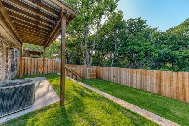 506,508,510 W West Oak Street, Weatherford, TX 76086