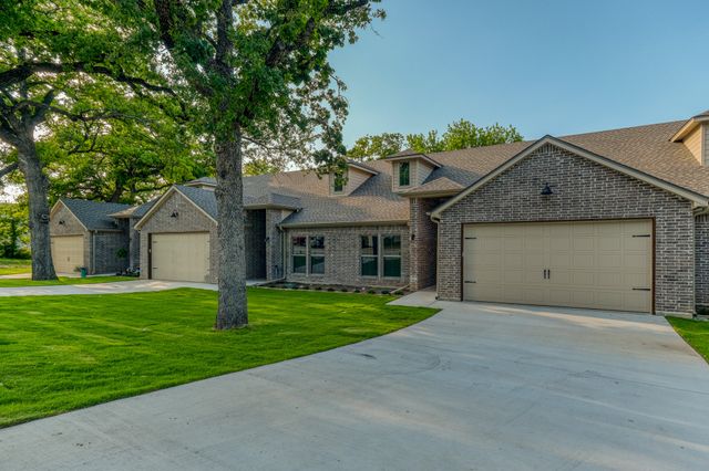 506,508,510 W West Oak Street, Weatherford, TX 76086