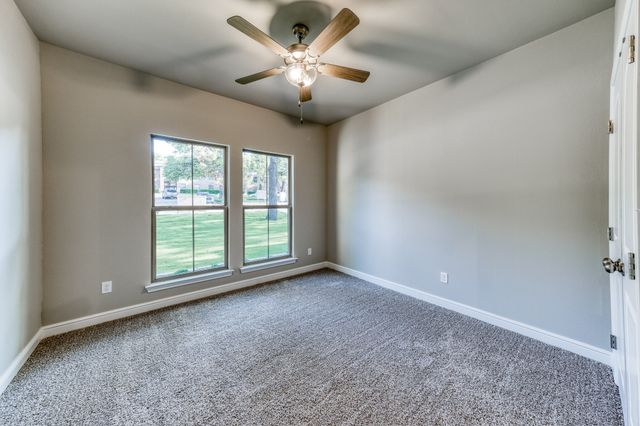 506,508,510 W West Oak Street, Weatherford, TX 76086