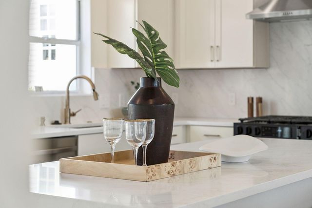 679 Kent Street, Mount Pleasant, SC 29464