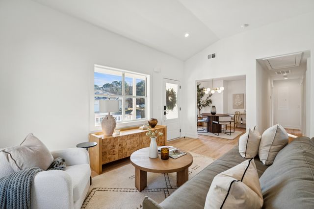 679 Kent Street, Mount Pleasant, SC 29464