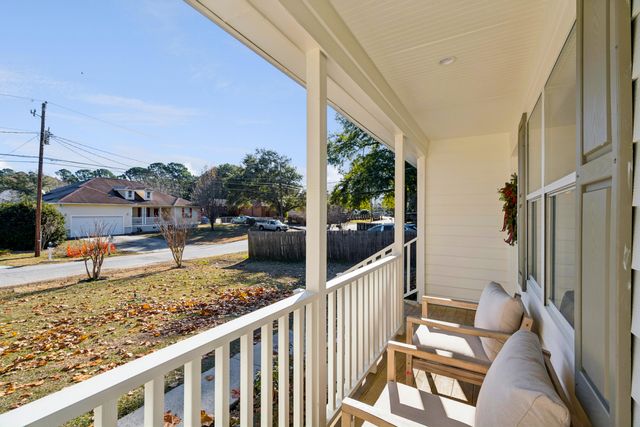 679 Kent Street, Mount Pleasant, SC 29464