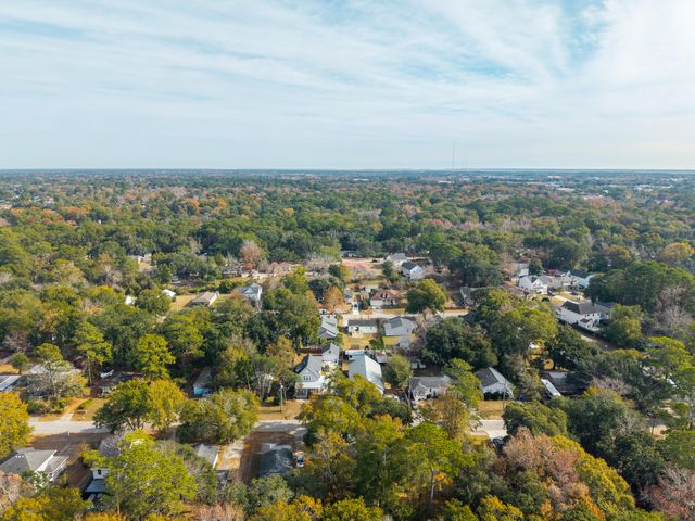 679 Kent Street, Mount Pleasant, SC 29464