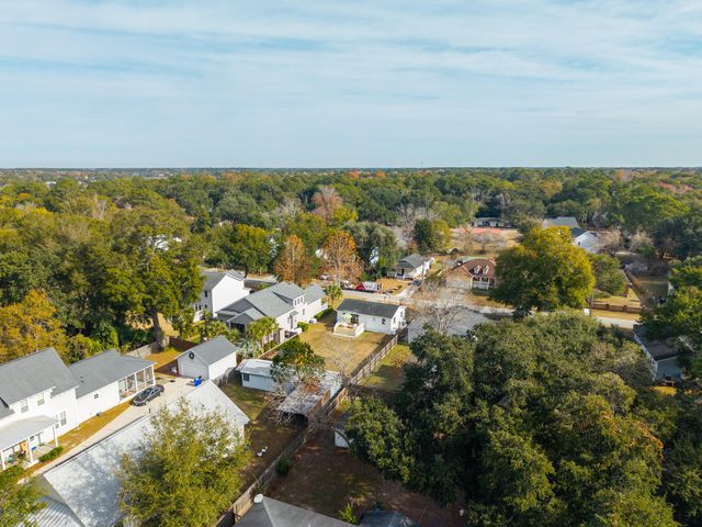 679 Kent Street, Mount Pleasant, SC 29464