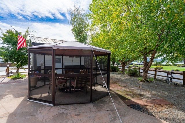 91 Pathfinder Ln, Usk, WA 99180