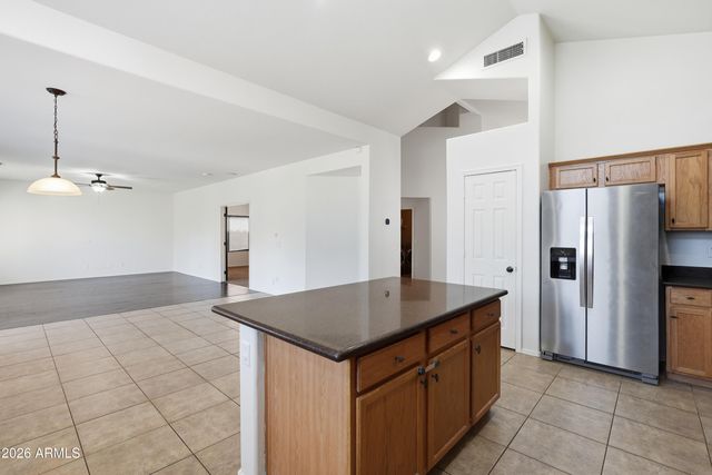 12801 W LISBON Lane, El Mirage, AZ 85335
