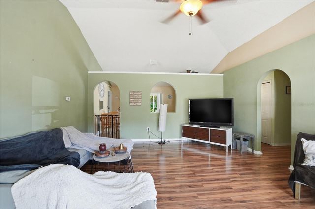 6110 LYON ROAD, Spring Hill, FL 34606