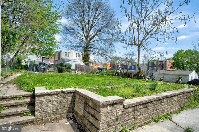 241 CHESTNUT ST, Norristown, PA 19401