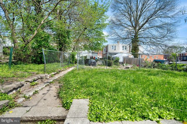 241 CHESTNUT ST, Norristown, PA 19401