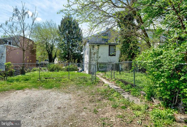 241 CHESTNUT ST, Norristown, PA 19401