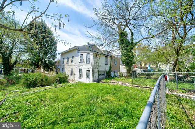 241 CHESTNUT ST, Norristown, PA 19401