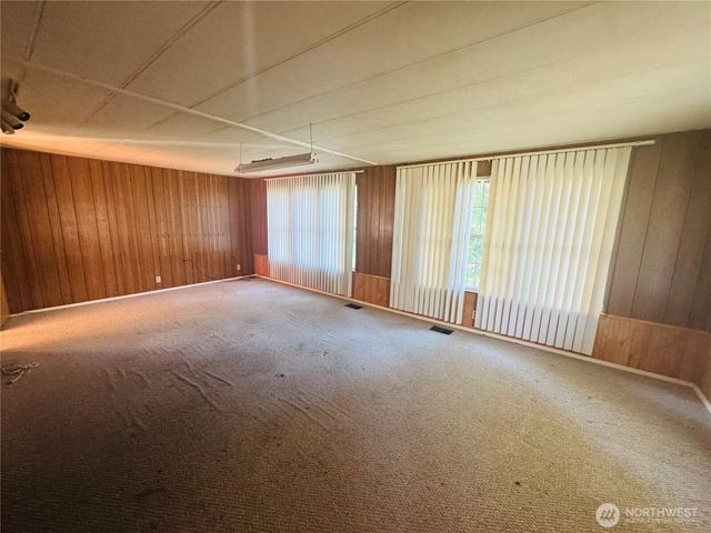8214 191st Street E, Spanaway, WA 98387