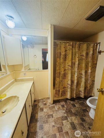 8214 191st Street E, Spanaway, WA 98387