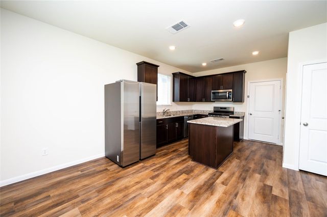 11723 Armadale Drive, Tomball, TX 77375