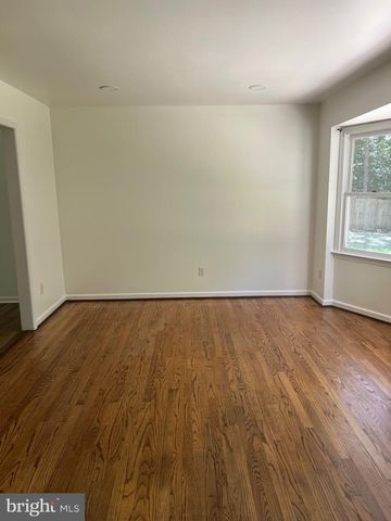14117 BEVERLY DR, Hughesville, MD 20637