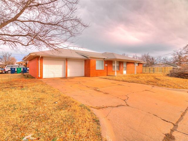 8420 N Harvey Place, Oklahoma City, OK 73114