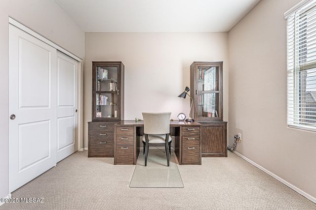 2536 W Dome Rock Drive, Green Valley, AZ 85622