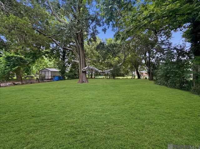 1132 Oregon Ave, Port Allen, LA 70767
