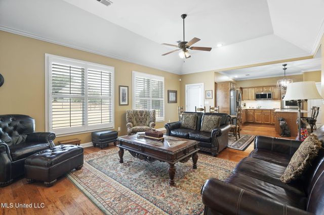 2830 S Manning Circle, Nesbit, MS 38651